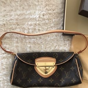 Louis Vuitton clutch